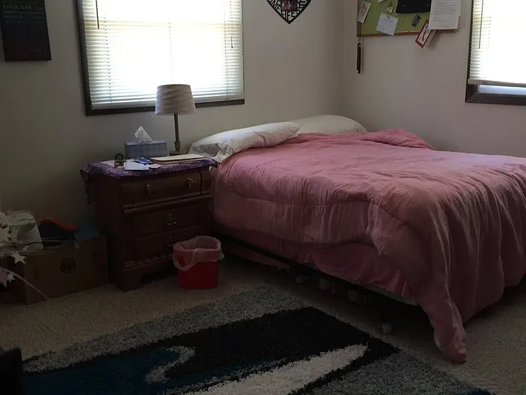 1031 Imperial Cir — Photo 4