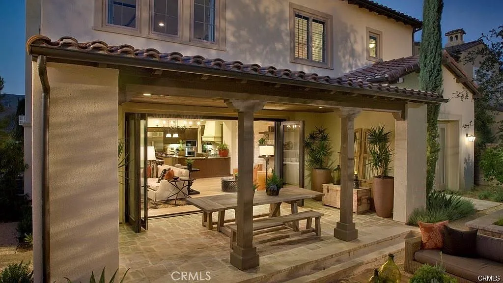 4 bed, 6.0 bath, 4145 sqft, $11,000 — Photo 3