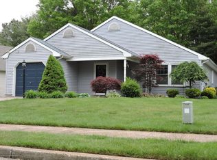 15 Chipmunk Dr, Brick, NJ 08724