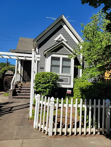 720 Olive St Photo 1 720 Olive St Photo 1