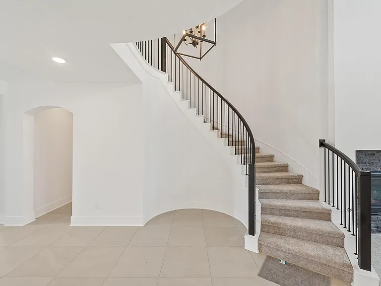 21127 Coral View Dr — Photo 15