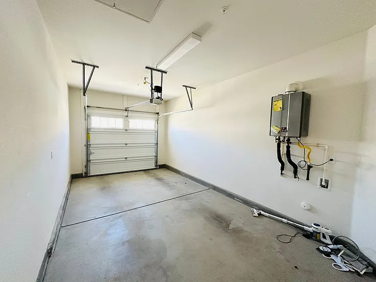 10964 Roble St #2 — Photo 25