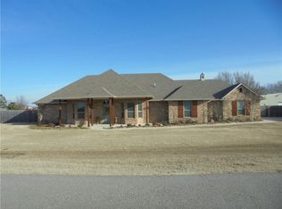 45062 Scotlyn Dr, Shawnee, OK 74801