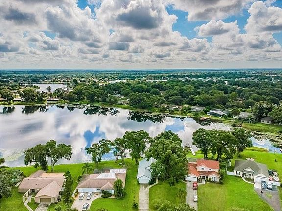 2nd image of 3656 Lake Joyce Dr