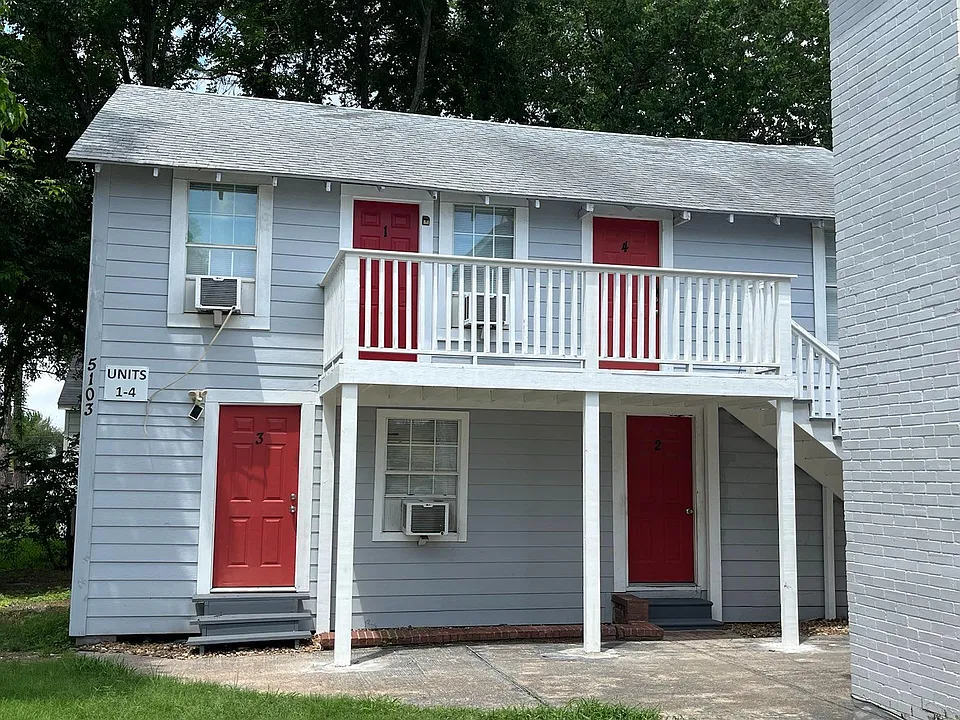5103 Bell St #3