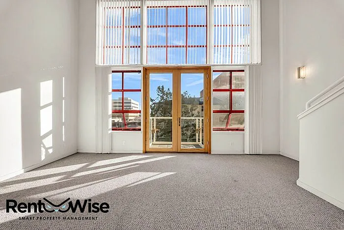 68 McCoppin St #8 — Photo 10