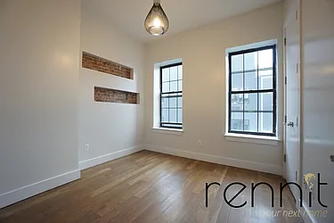 Rented by Rennit Inc.