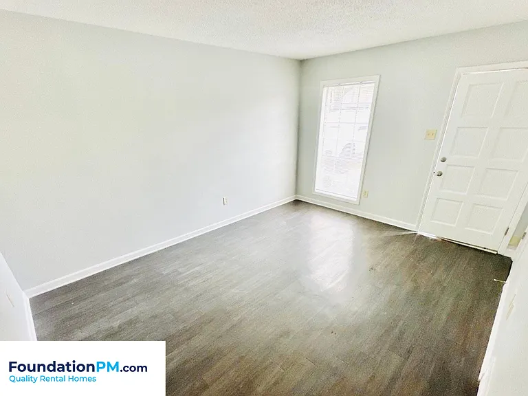 4023 Haliburton St — Photo 3