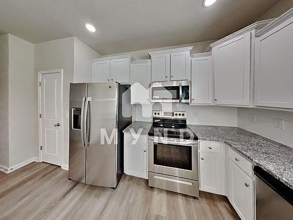 3rd image of 4327 Chapman Woods Ct
