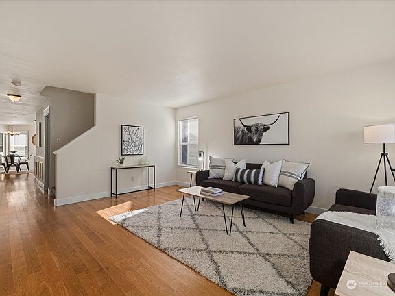 4th image of 12501 SE 299th Place