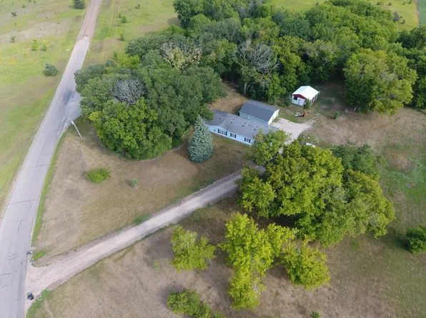 5524 Calumet Rd, South Haven, MN 55382