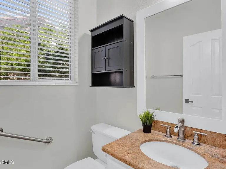 5434 E Campo Bello Dr — Photo 29