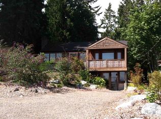 9549 Lake Shore Blvd NE, Seattle, WA 98115