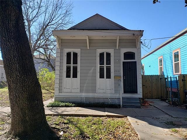 1st image of 2316 Bienville St