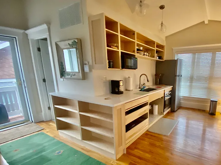 826 Missouri St — Photo 6