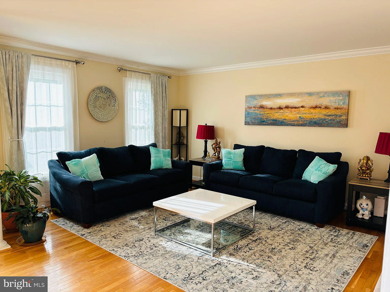 4 bed, 4.5 bath, 3778 sqft, $4,950 — Photo 3