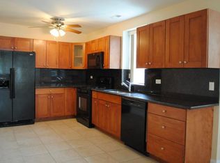 2415 N Kimball Ave, Chicago, IL 60647