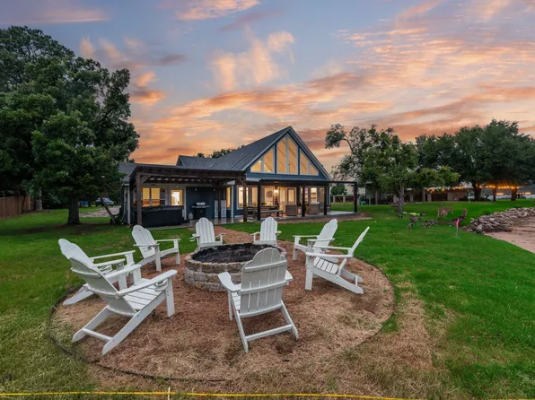 1907 Buck Run, Graford, TX 76449