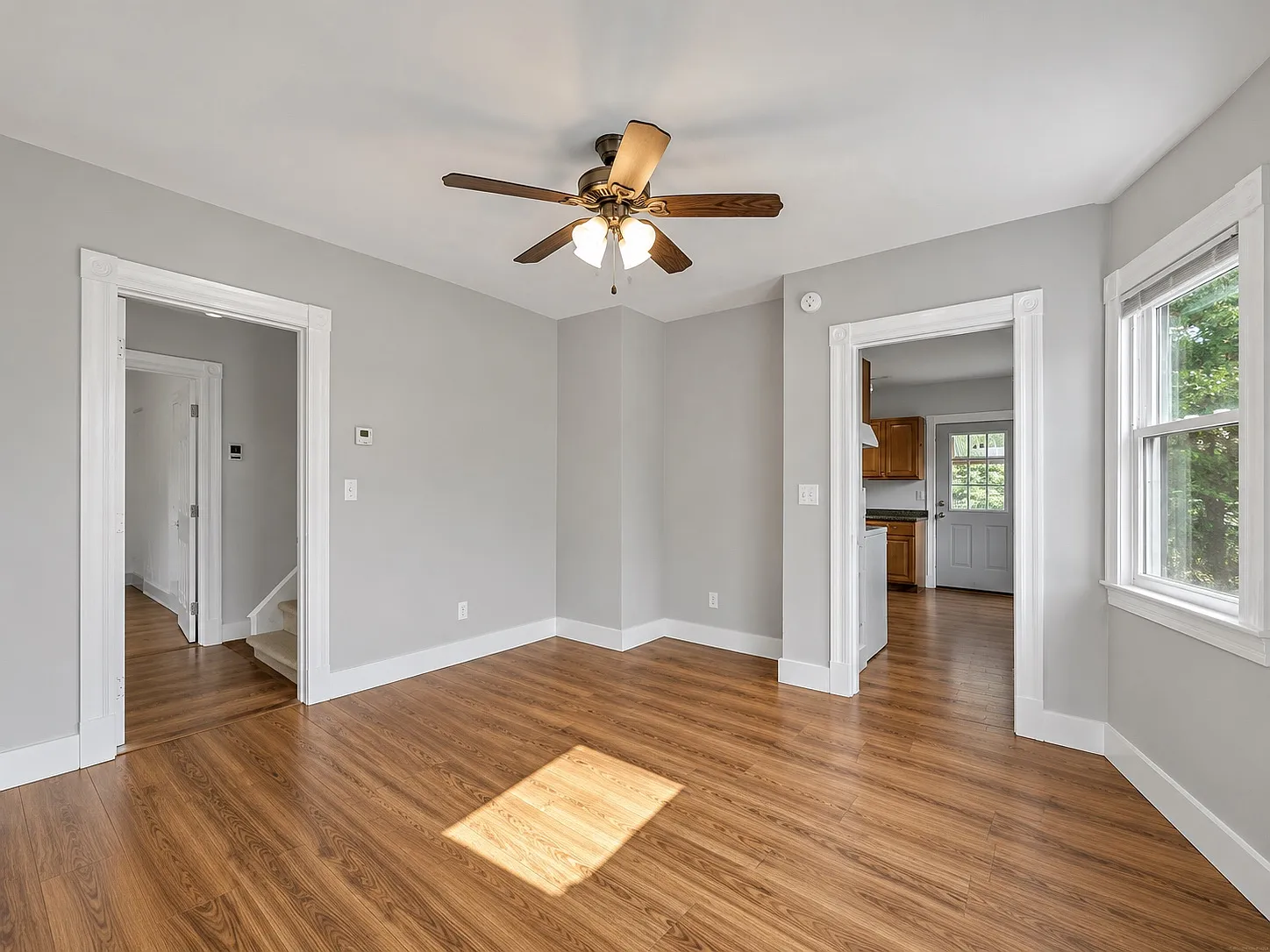 51 Park Ave — Photo 2