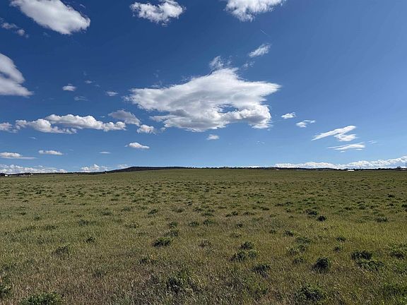 3rd image of 38832 Fruitland Mesa Rd