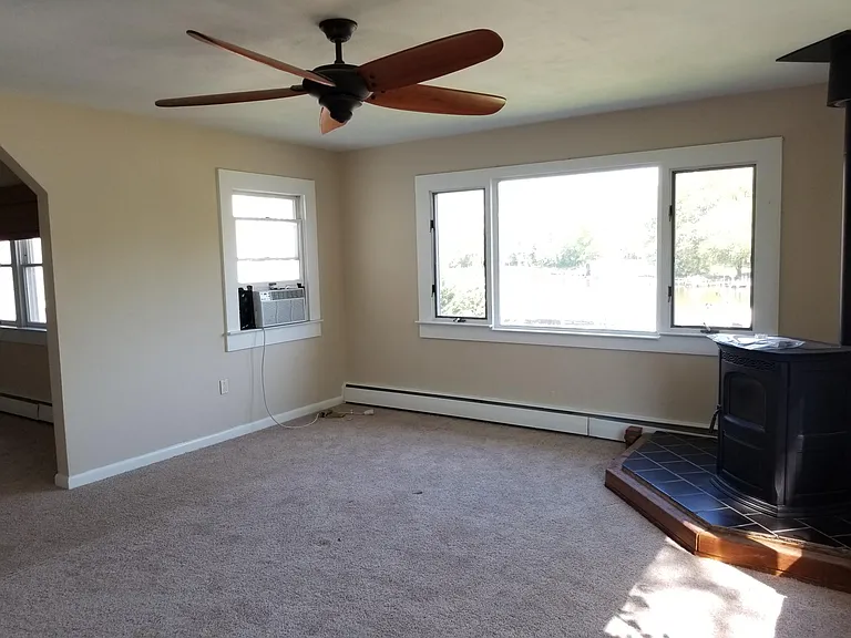 146 Spa Dr — Photo 7