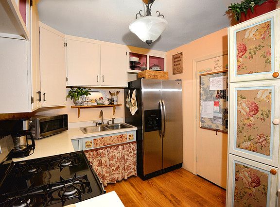5th image of 1506 Davine Dr