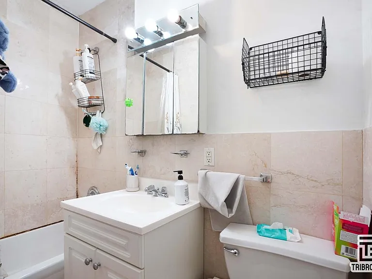 1431 York Ave #36 — Photo 5