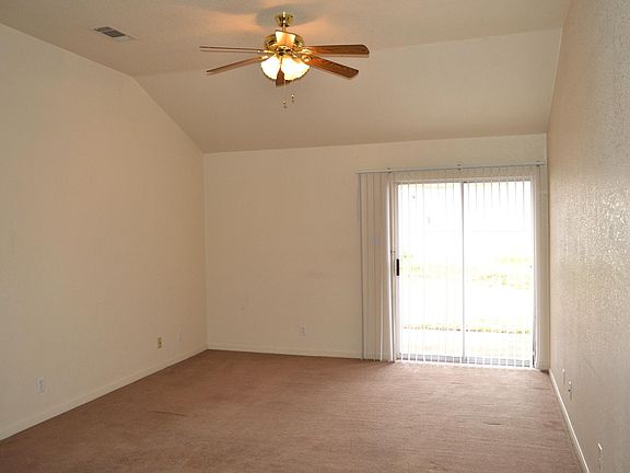 2nd image of 2203 Wright Way #B