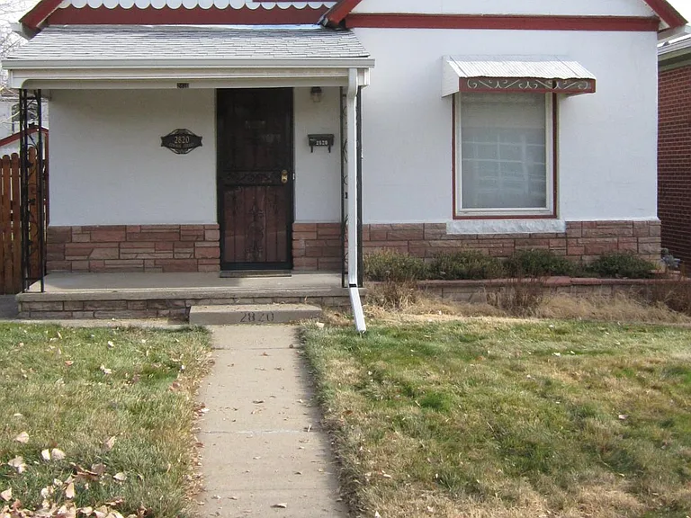 2820 Zenobia St — Photo 1