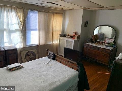 1st image of 5832 Beaumont Ave