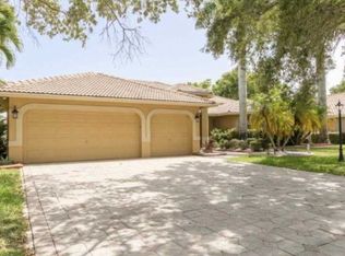 10002 NW 58th Ct, Parkland, FL 33076