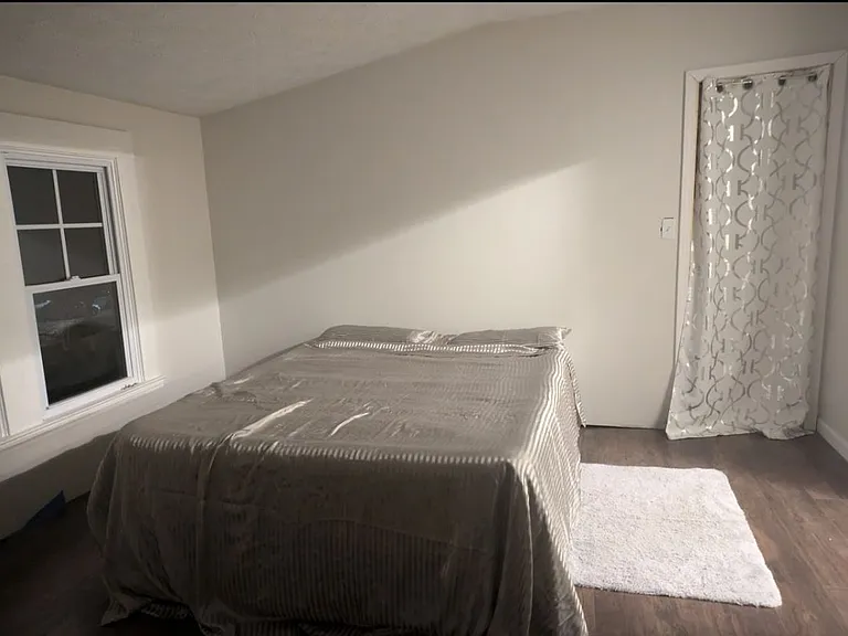306 E Gordon St — Photo 11
