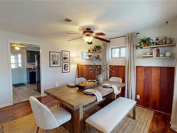 3rd image of 6004 NE Amazonia Rd