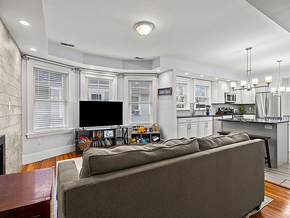 3rd image of 51 New Ocean St Floor 2
