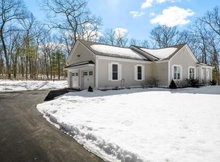 40 Woodland Rd, Douglas, MA 01516