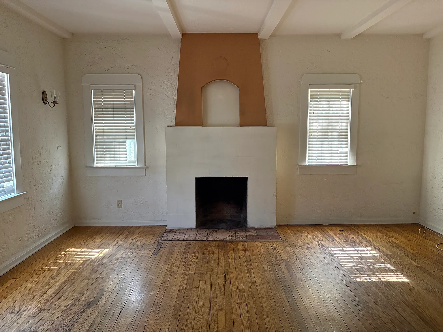 2 bed, 1351 sqft, $1,625 — Photo 3