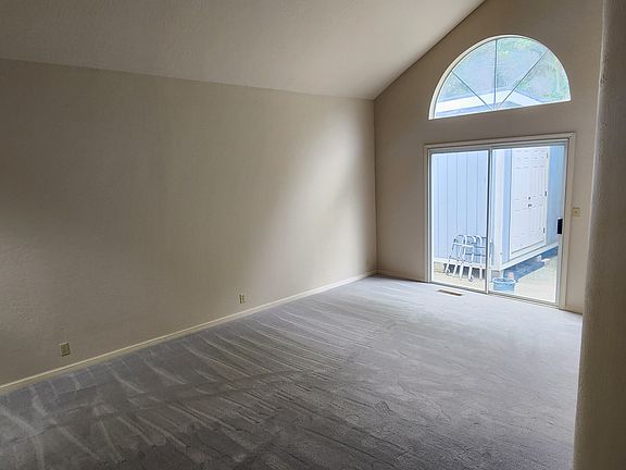 3rd image of 296 San Pedro Ave