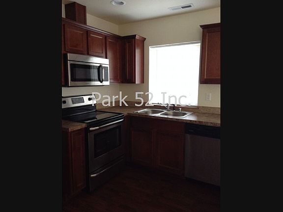 2nd image of 1123 204th Street Ct E