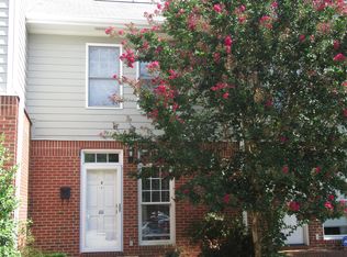 111 Ellington Oaks Ct, Raleigh, NC 27603