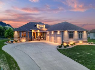 6009 27th St S, Fargo, ND