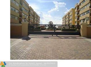 1236 Hillsboro Mile APT 102, Hillsboro Beach, FL 33062