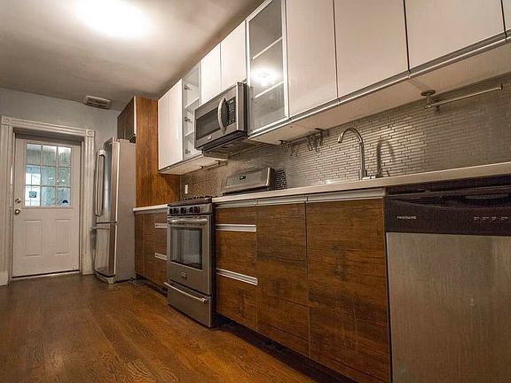 2nd image of 629 Willoughby Ave APT 1B