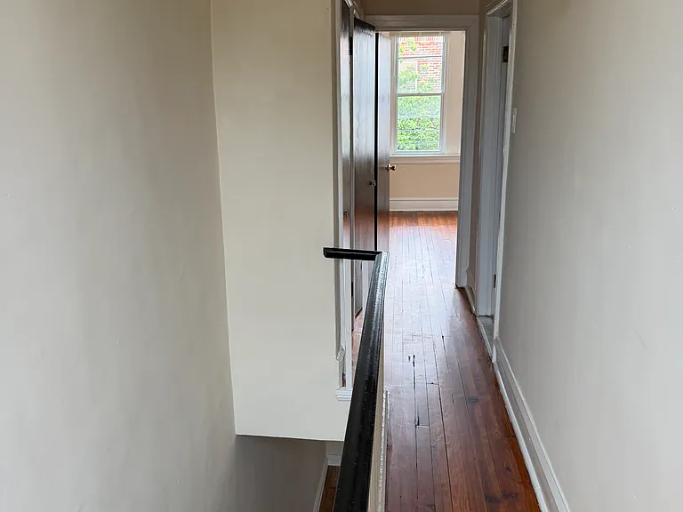2209 S Beechwood St — Photo 11