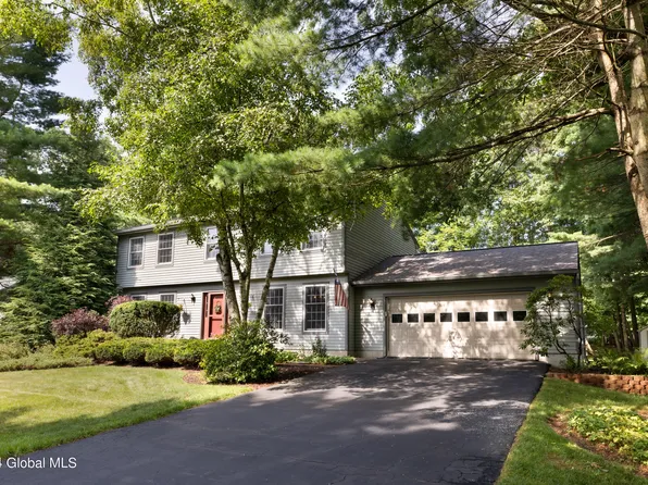 7 Hidden Hills Drive, Queensbury, NY 12804