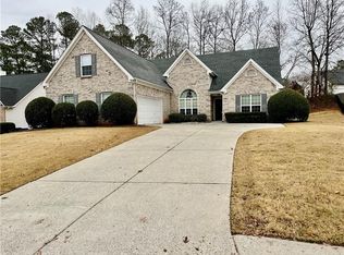 283 Grand Ashbury Ln, Sugar Hill, GA 30518