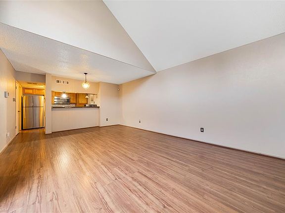4th image of 4645 Country Creek Dr APT 1100