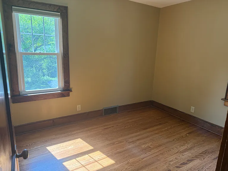 43 Madison St #1 — Photo 4