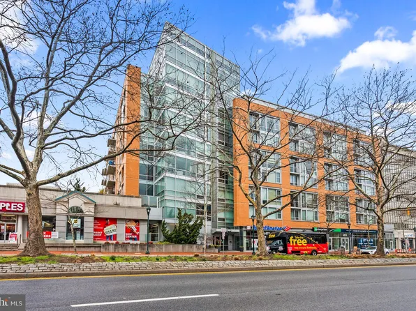 6820 Wisconsin Ave APT 5003, Chevy Chase, MD 20815