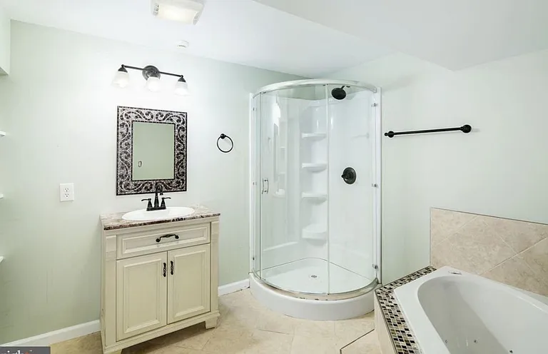 1782 Frankford Ave #1 — Photo 18