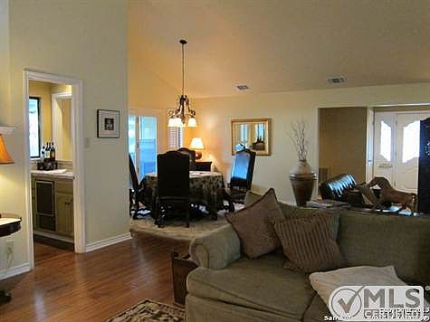 5th image of 343 E Terra Alta Dr